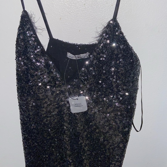 Stunning Black sequin dress Zara W & B collection 🇧🇬 Made in Bulgarie 🇧🇬 - Picture 6 of 15